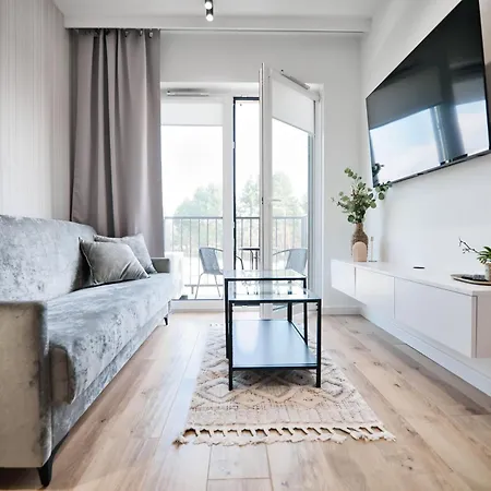 アパート Jasminowy By Housine ザトル